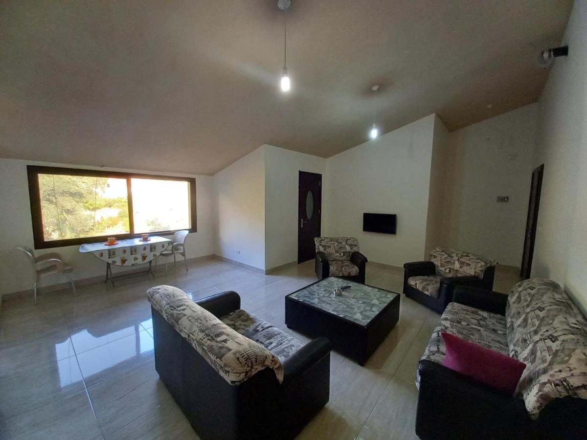 Suiteness Deir El Qamar Habitación foto